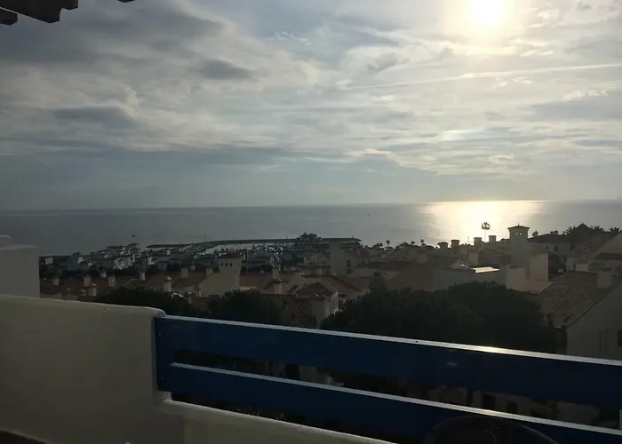 Duquesa Suite And Golf With A Spectacular Sea View