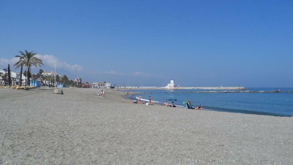 Duquesa And Golf With A Spectacular Sea View *